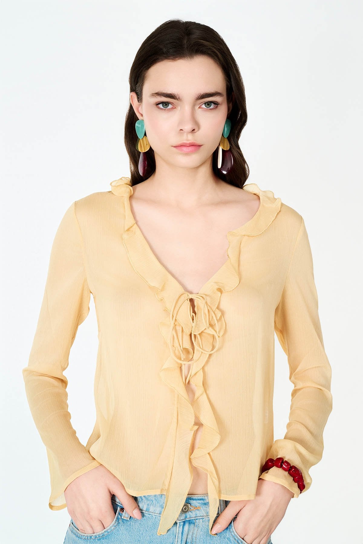 Fırdfır Detaylı Sarı Sifon Bluz