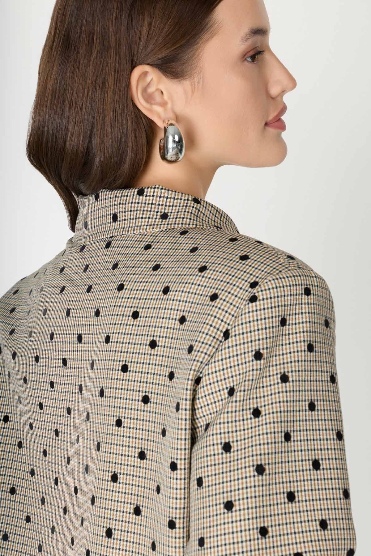 Desenli Cep Detaylı Crop Ceket