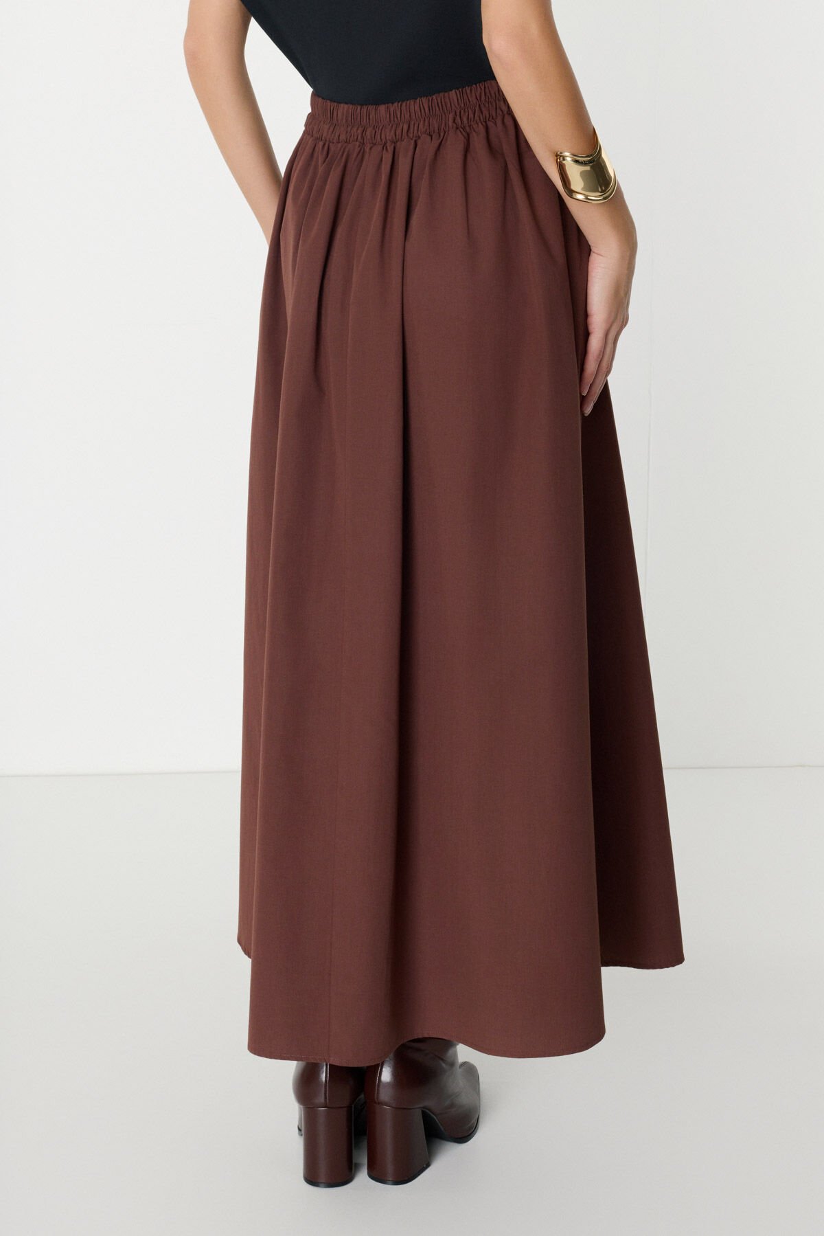 Belden Lastikli Kendinden Pileli Kahverengi Maxi Etek