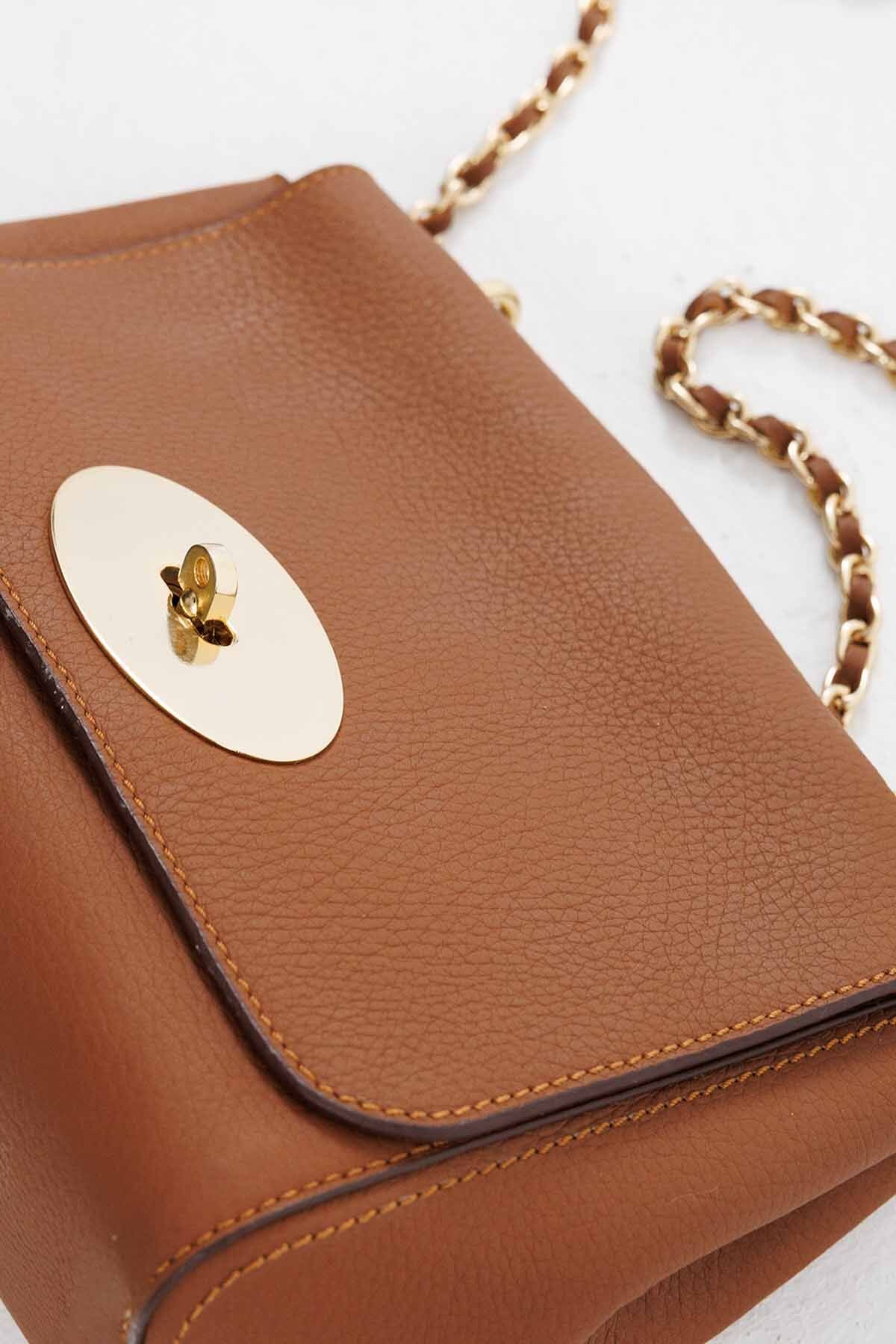 Zincir Askı Detaylı Günlük Kullanım Taba Deri Çanta