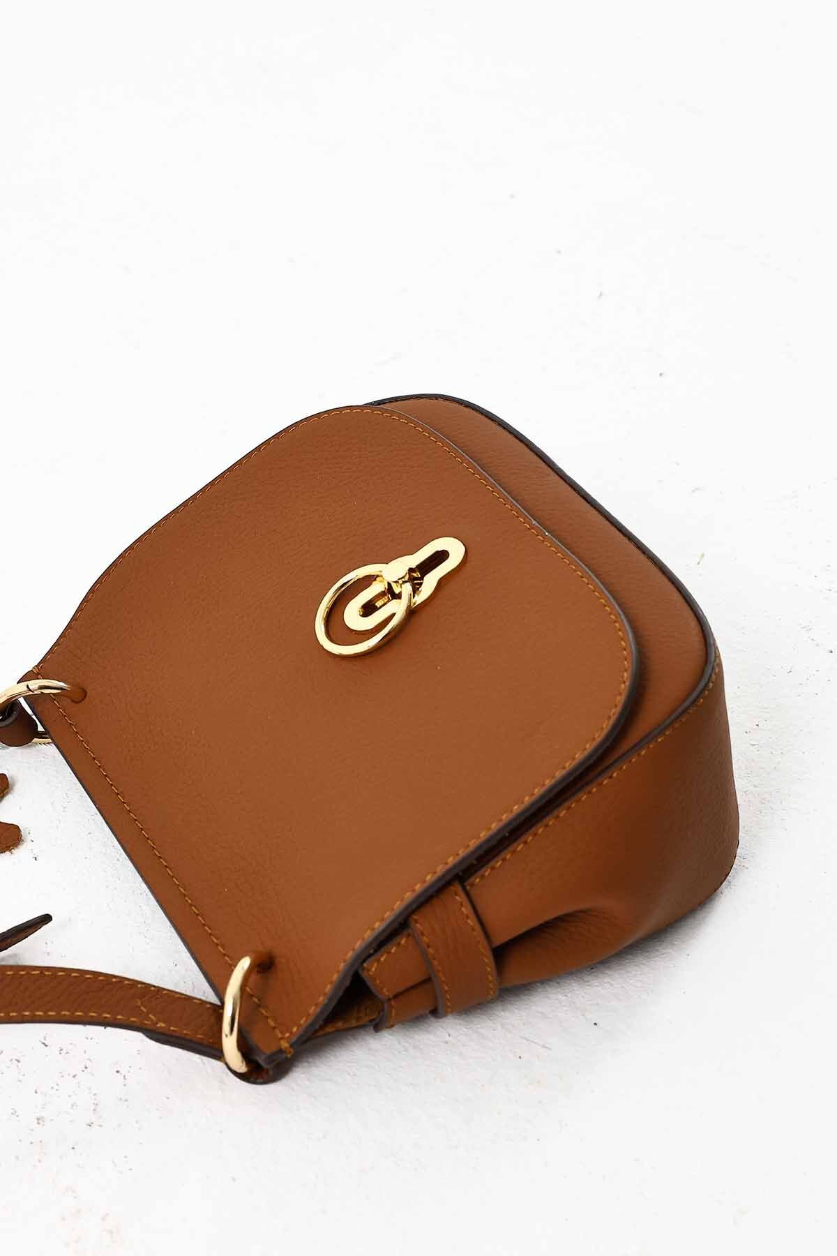 Günlük Kullanım Toka Detaylı Siyah Deri Çanta