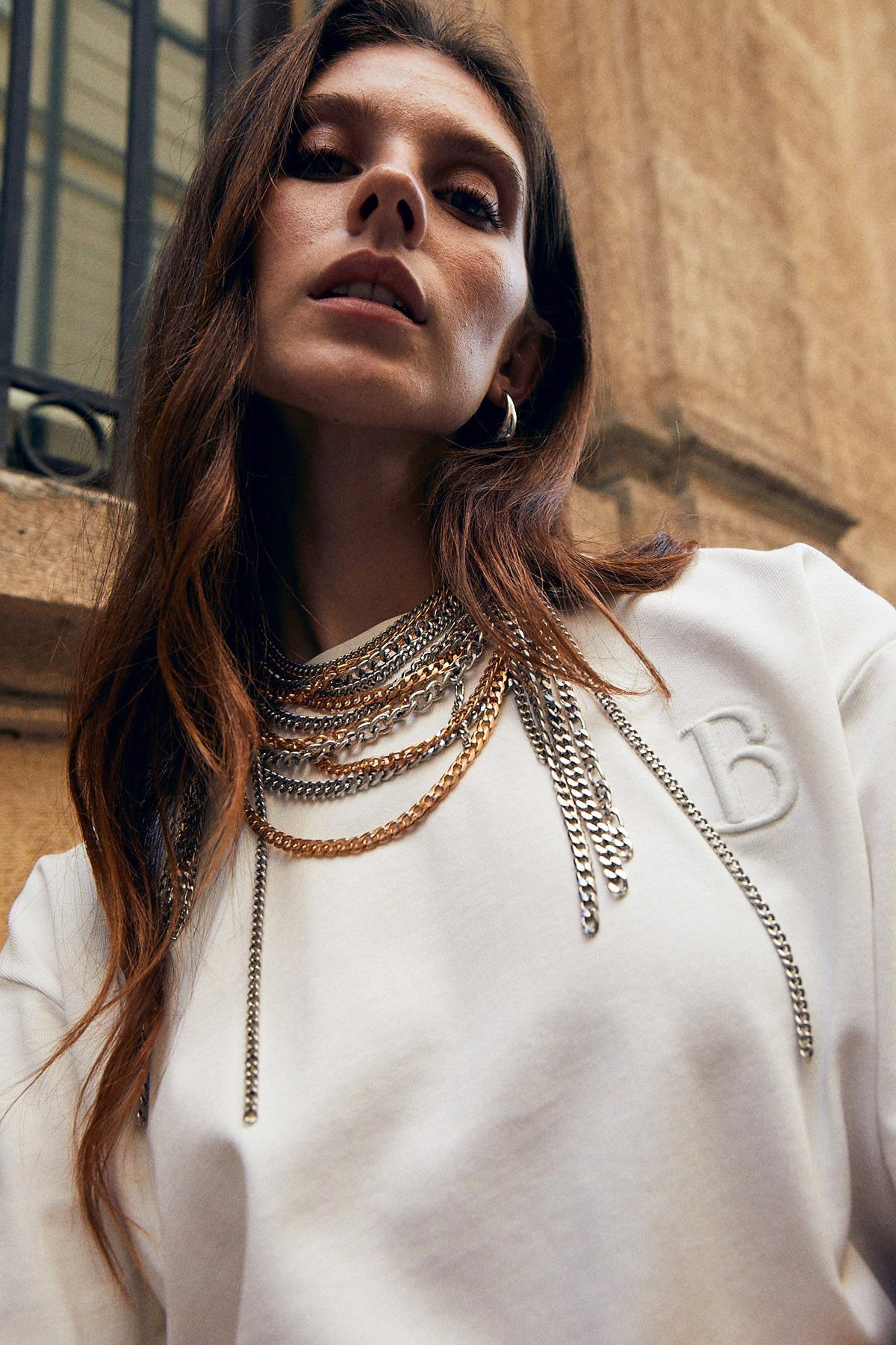 Boneqa Logolu Beyaz Tişört