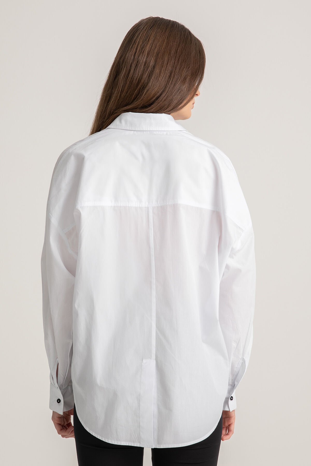 Ebru Lale İşlemeli Gömlek