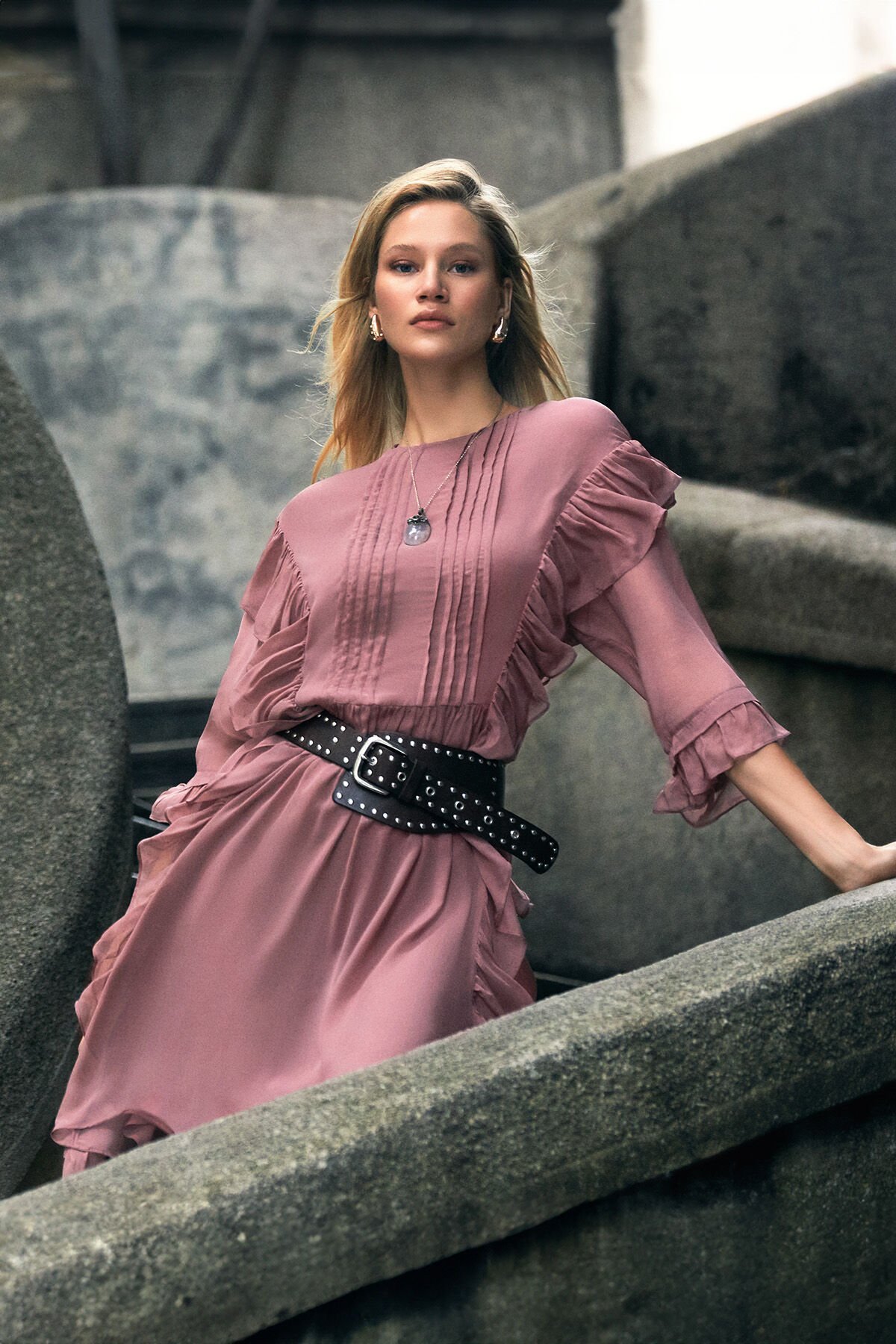 Fırfır Detaylı Elbise