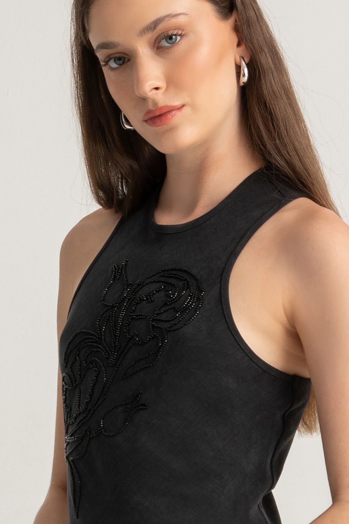 Ebru Lale İşlemeli Elbise