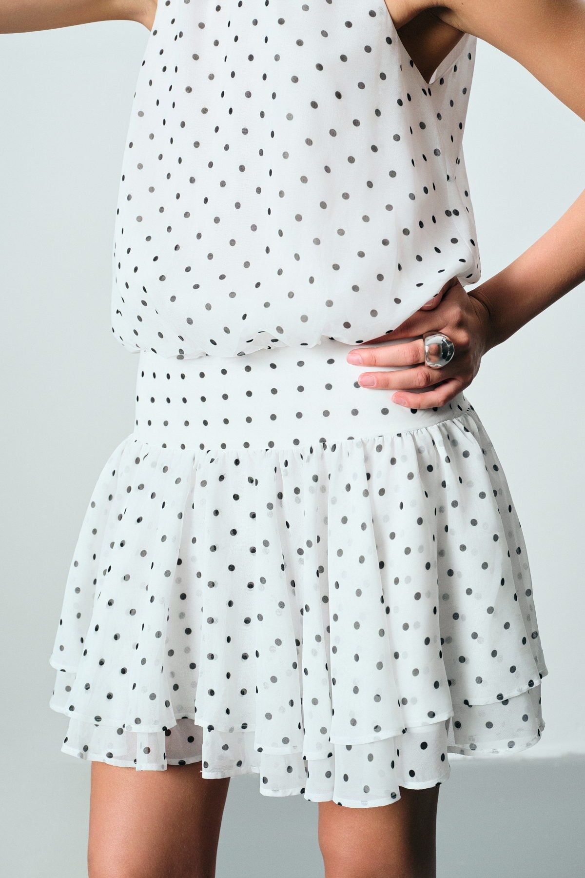Puantiyeli Halter Yaka Mini Elbise