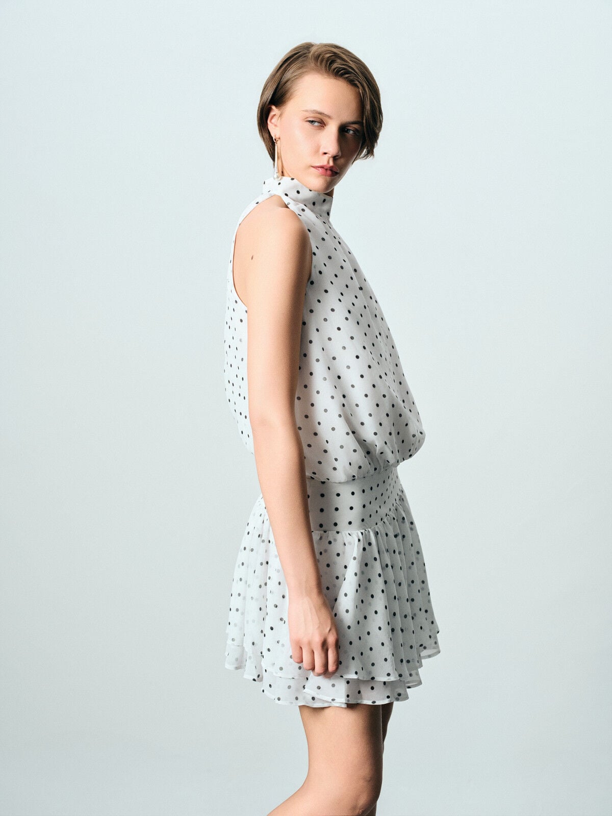 Puantiyeli Halter Yaka Mini Elbise