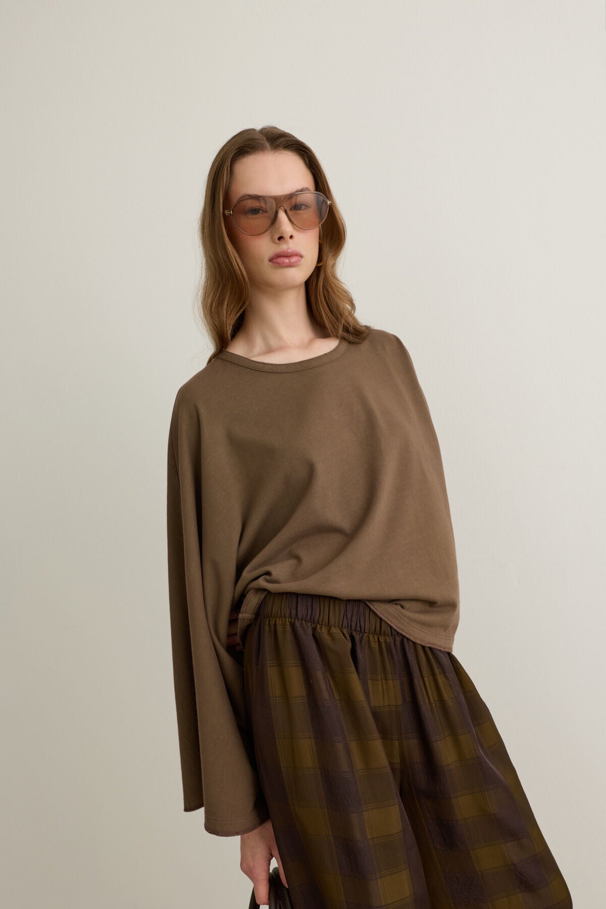 Sofia Bisiklet Yaka Oversize Kahverengi Sweatshirt