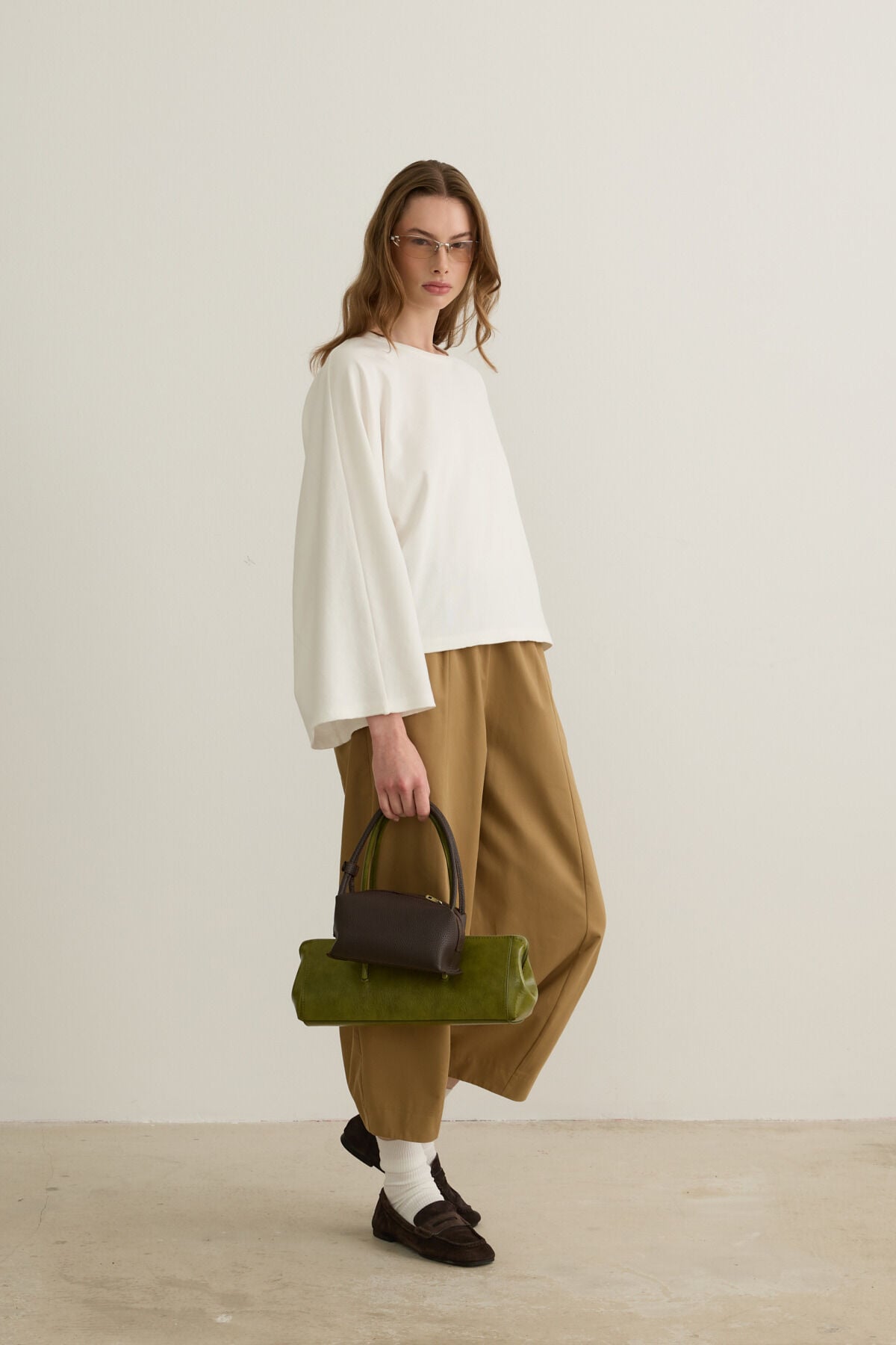 Julia Beli Lastikli Dikiş Detaylı Camel Barrel Pantolon