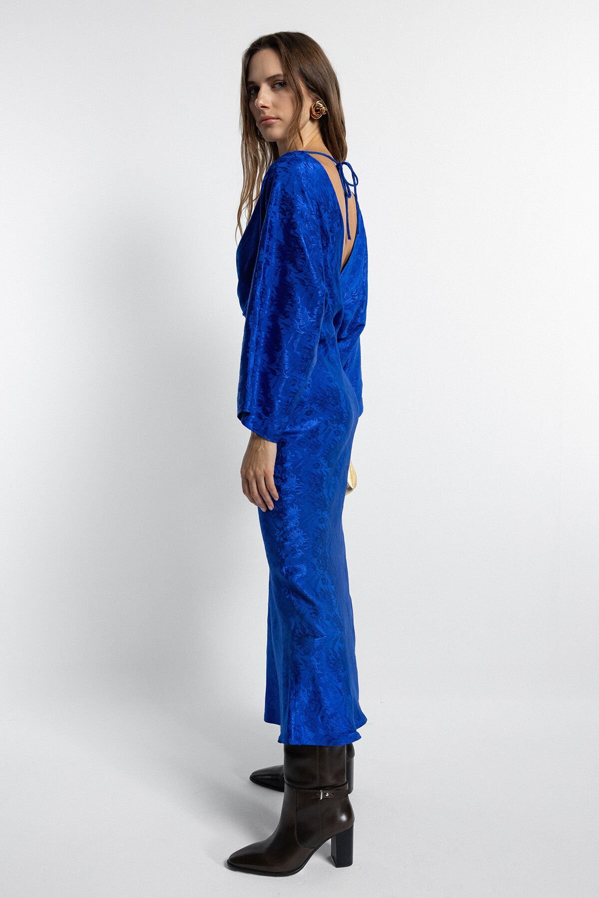 Mavi Desenli Gece Elbisesi