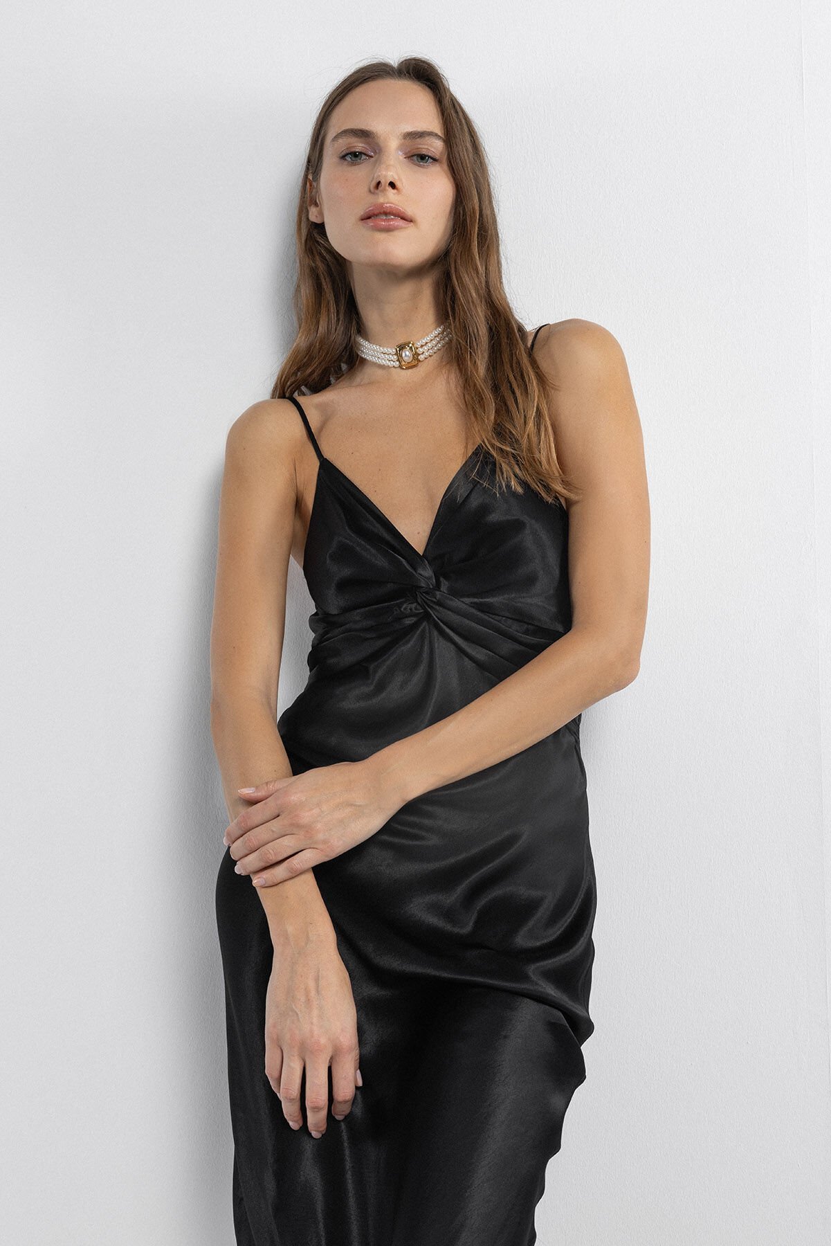 Askılı Saten Parti Elbise