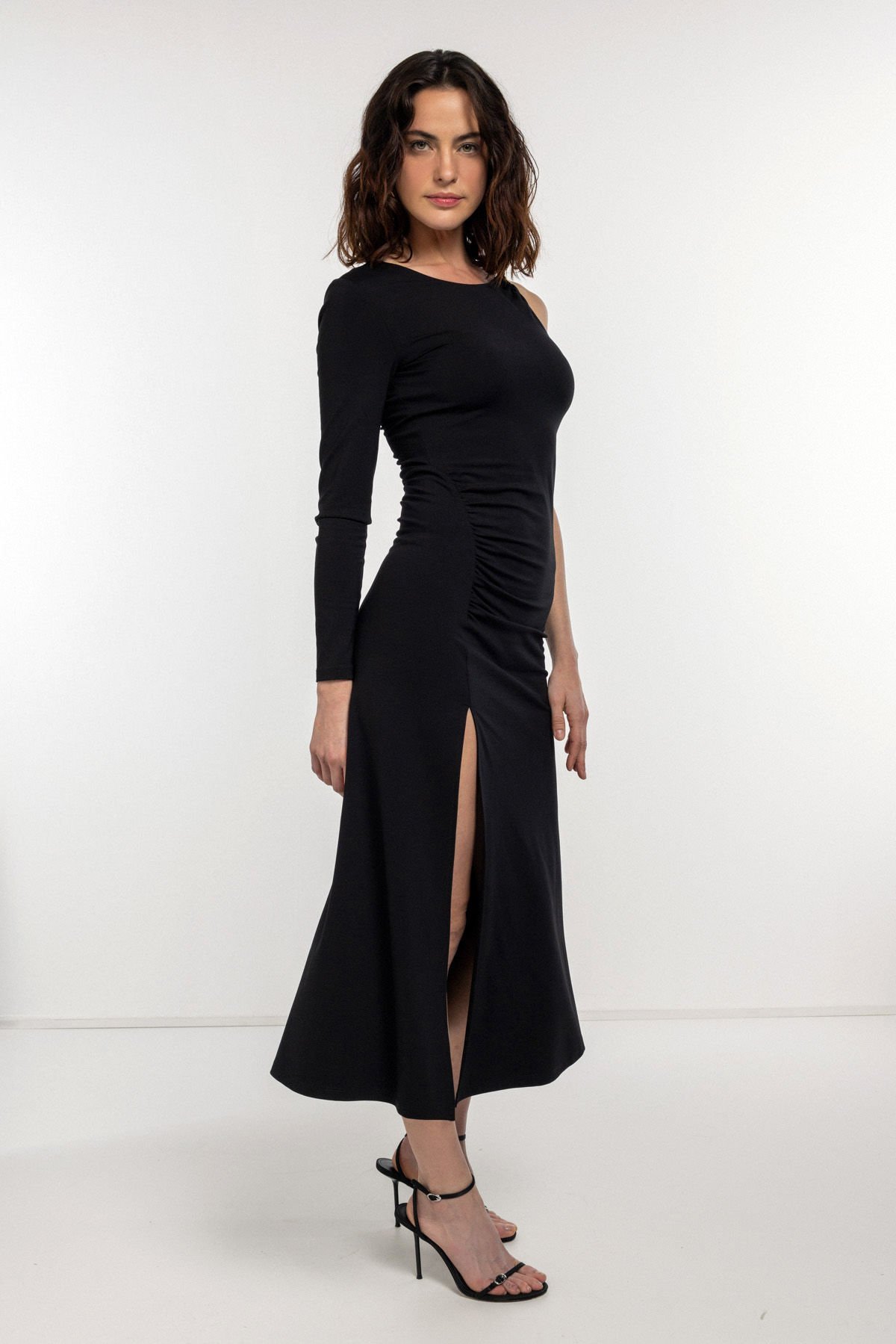 Gold Toka Detaylı Tek Kollu Elbise