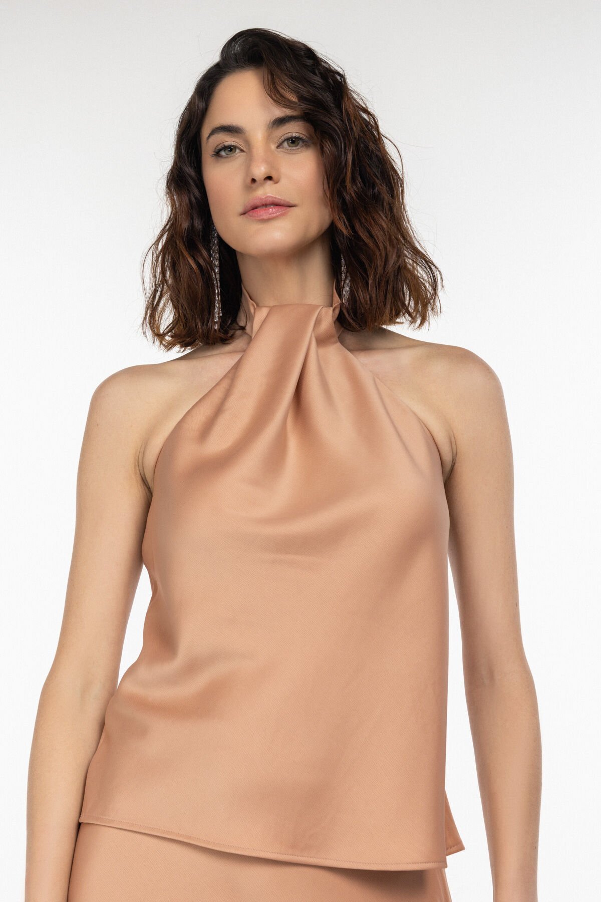 Pileli Halter Yaka Moka Bluz