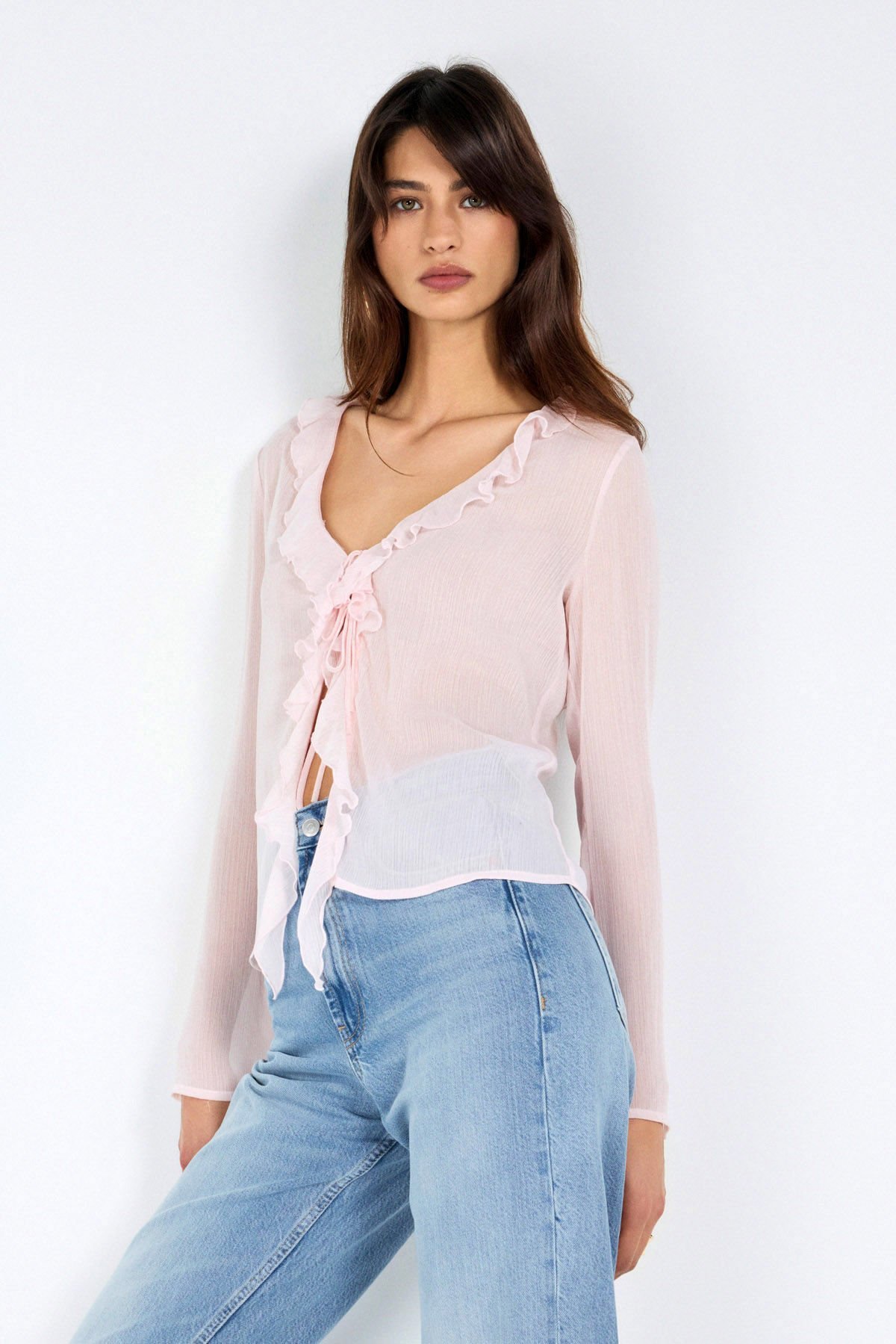Fırfır Detaylı Pembe Şifon Bluz