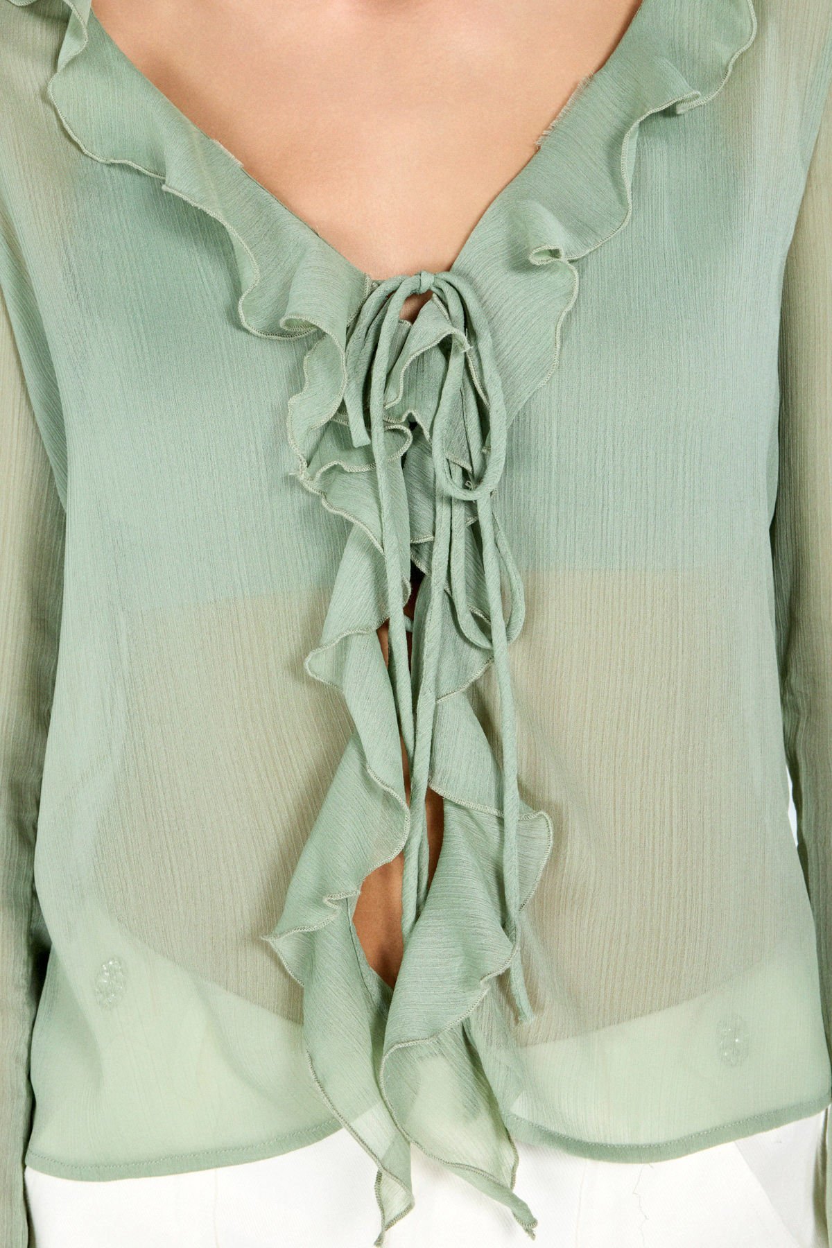 Fırfır Detaylı Yeşil Şifon Bluz