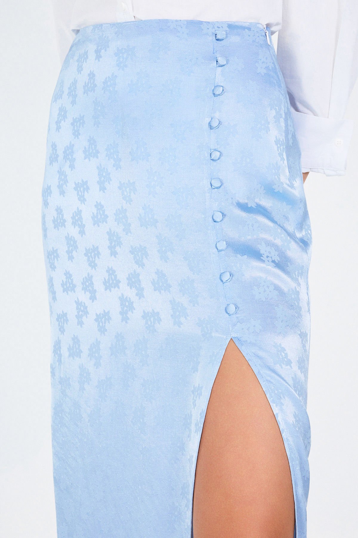 Jakarlı Önden Düğme Detaylı Mavi Midi Etek