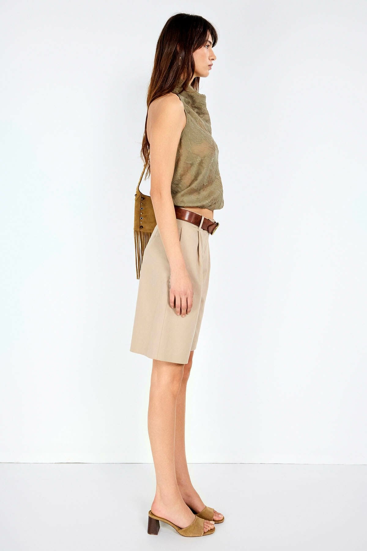 Halter Yaka Jakarlı Top