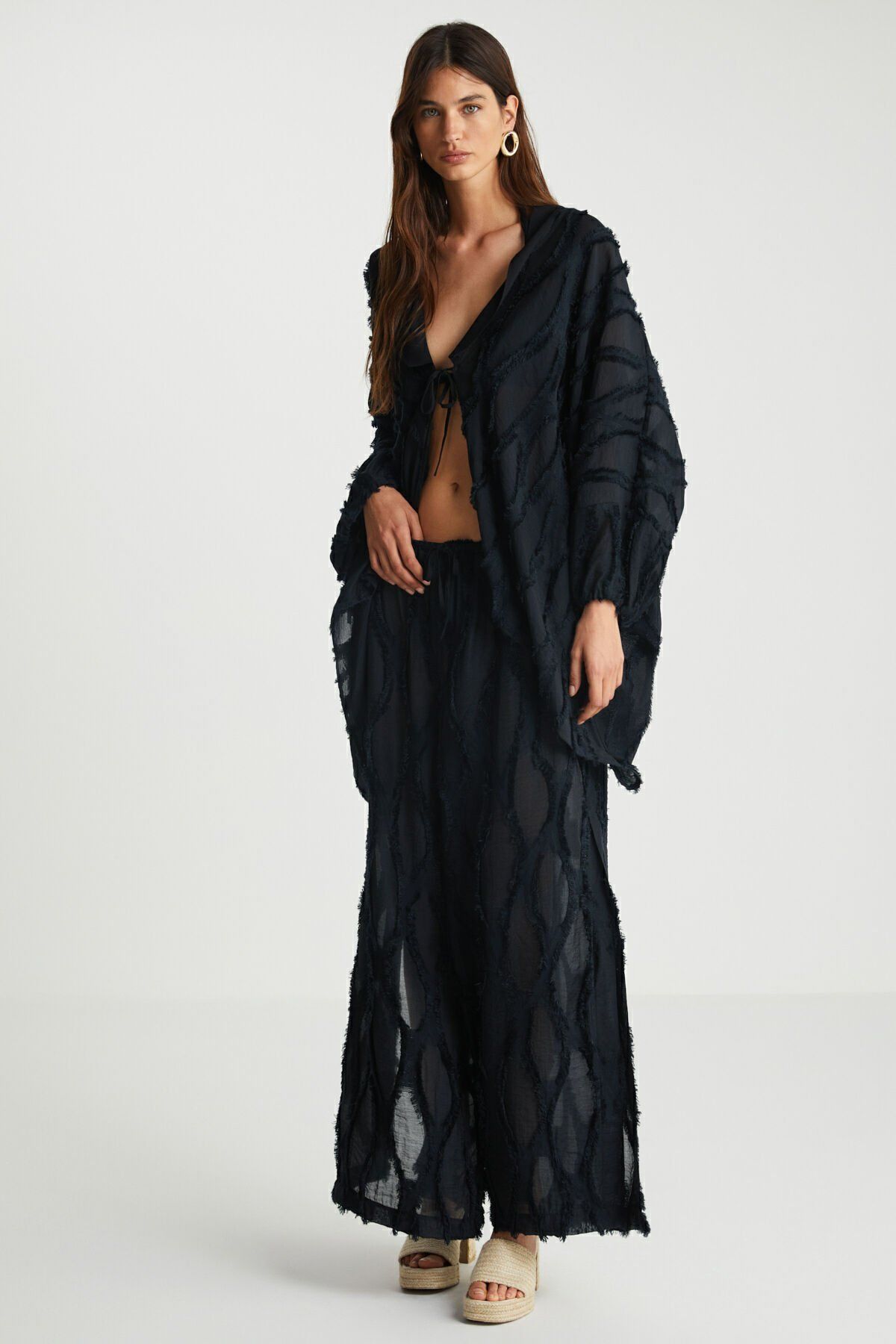 Siyah Jakarlı Pantolon