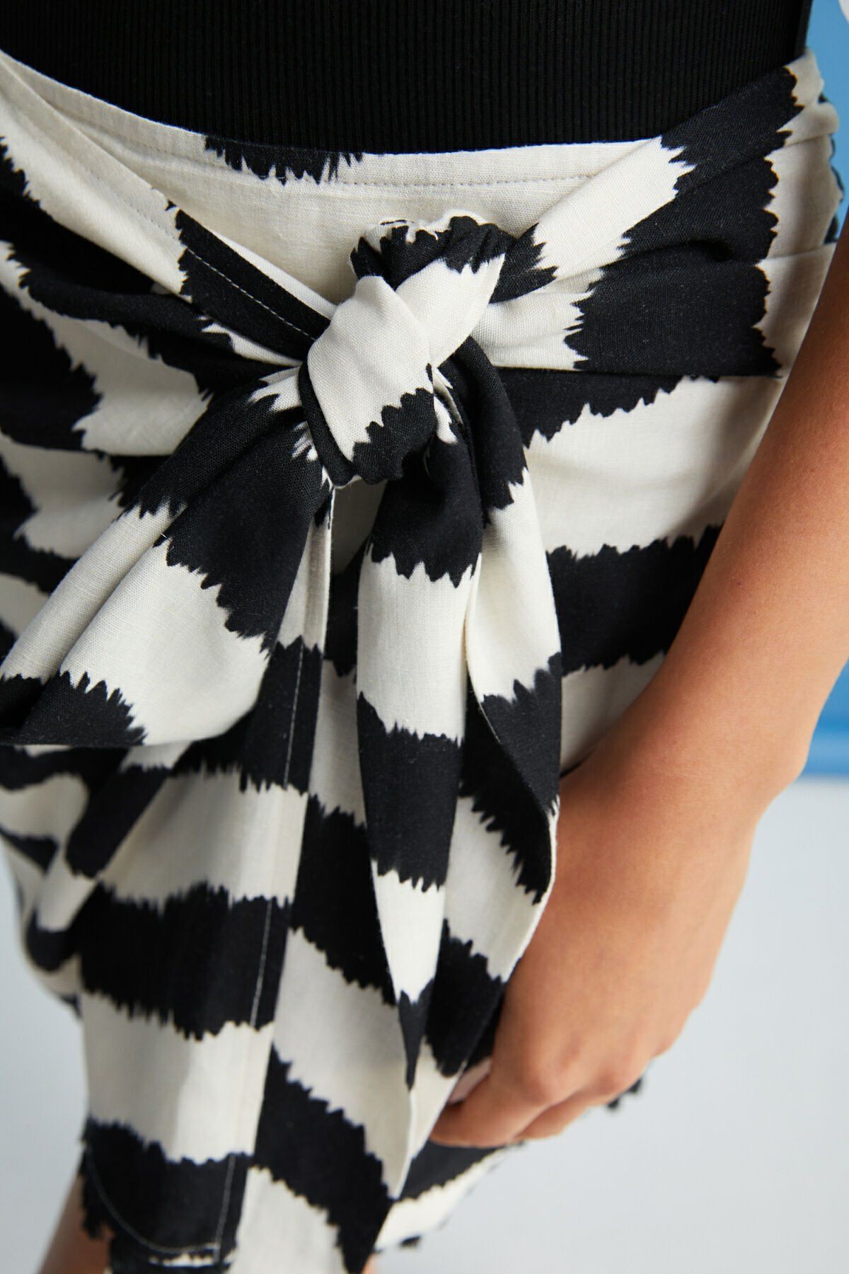 Anvelop Kesim Zebra Mini Etek