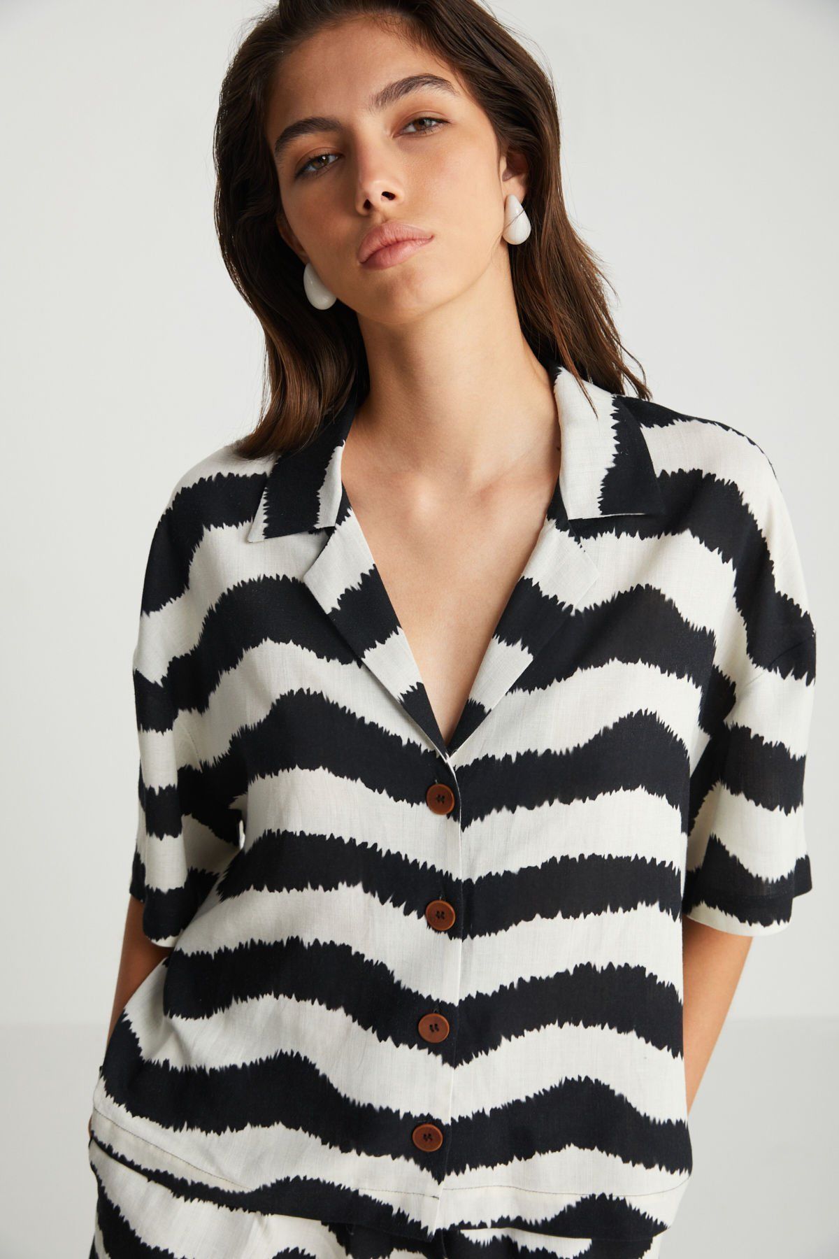 Zebra Desenli Gömlek