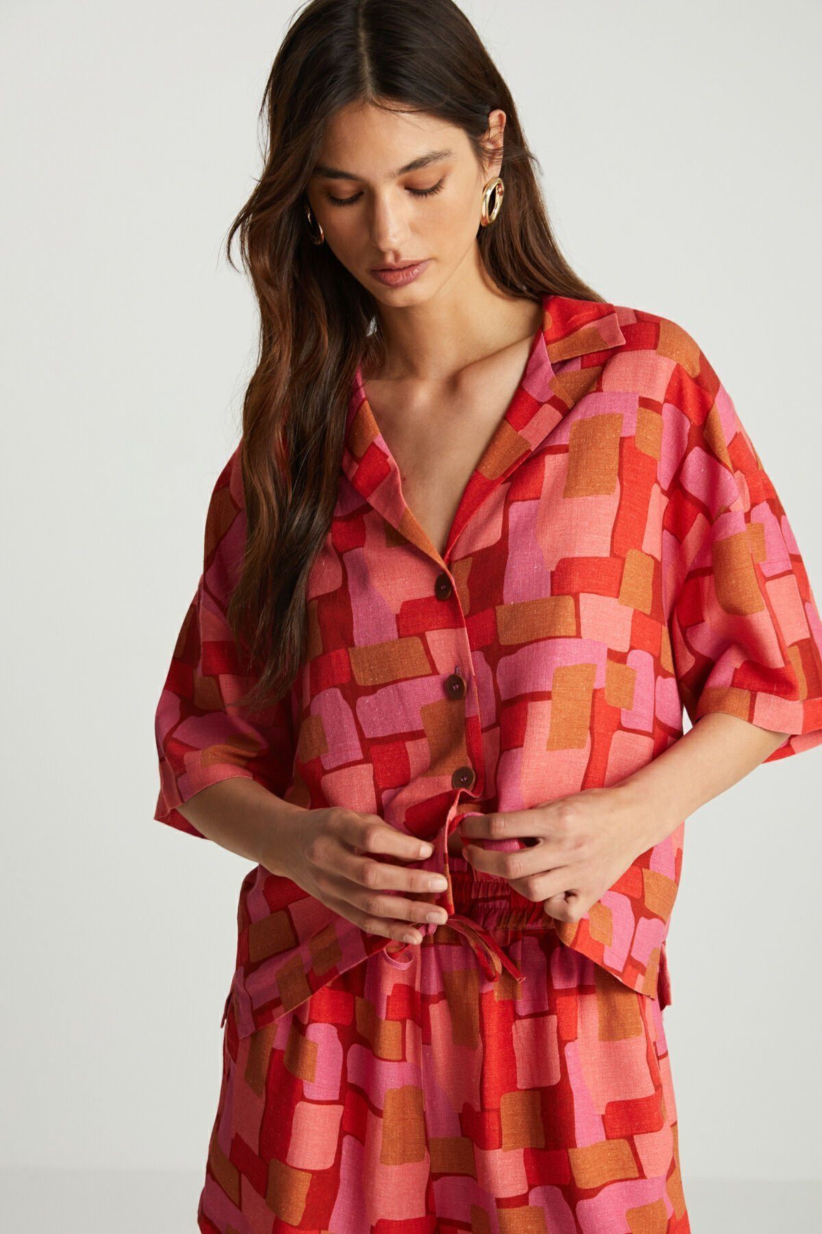 Geometrik Desenli Gömlek