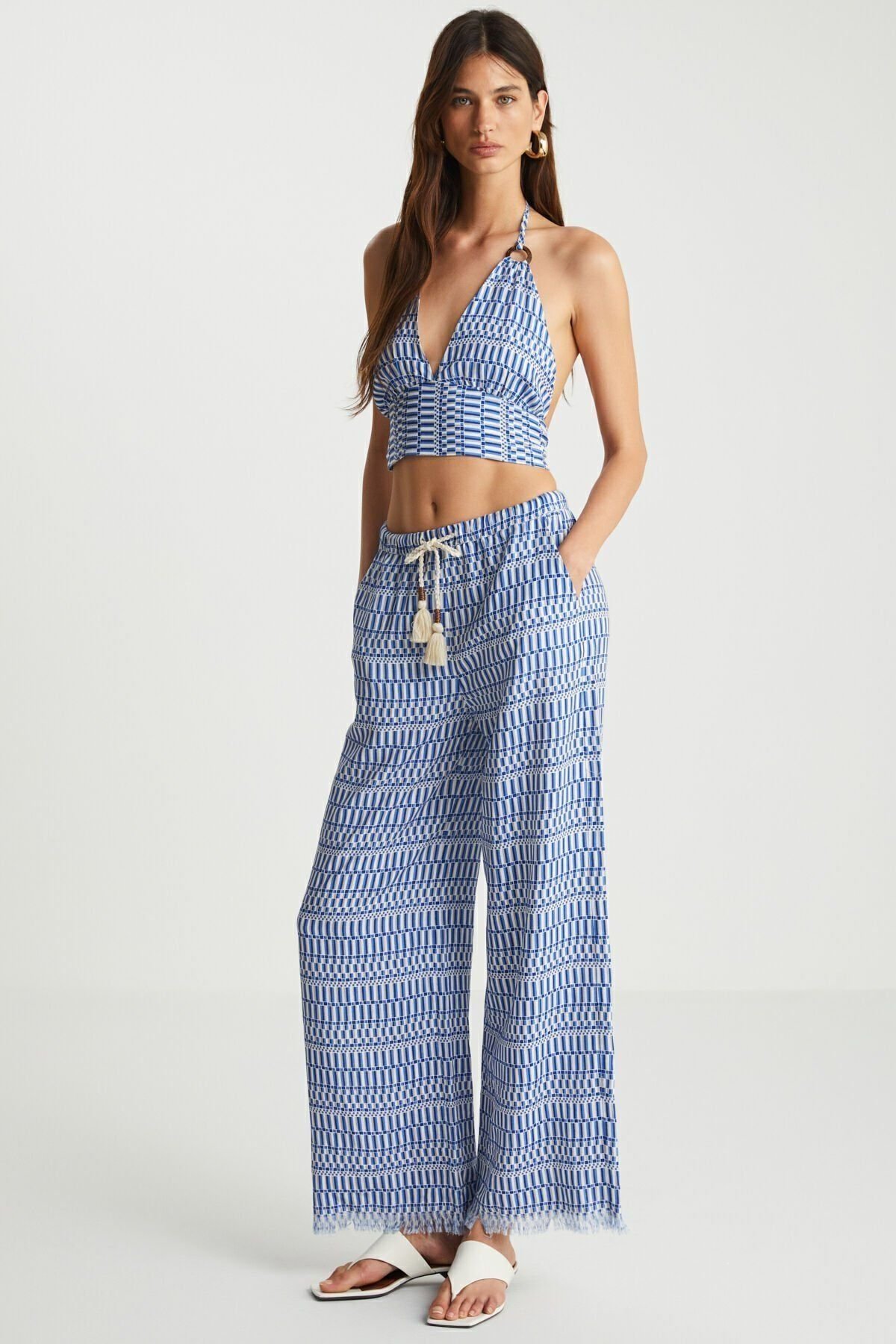 Mavi Desenli Keten Karışımlı Pantolon