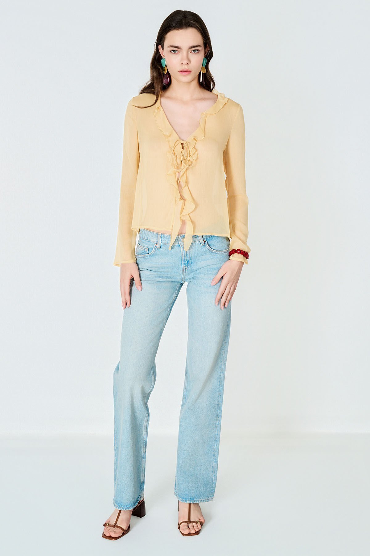 Fırfır Detaylı Sarı Şifon Bluz