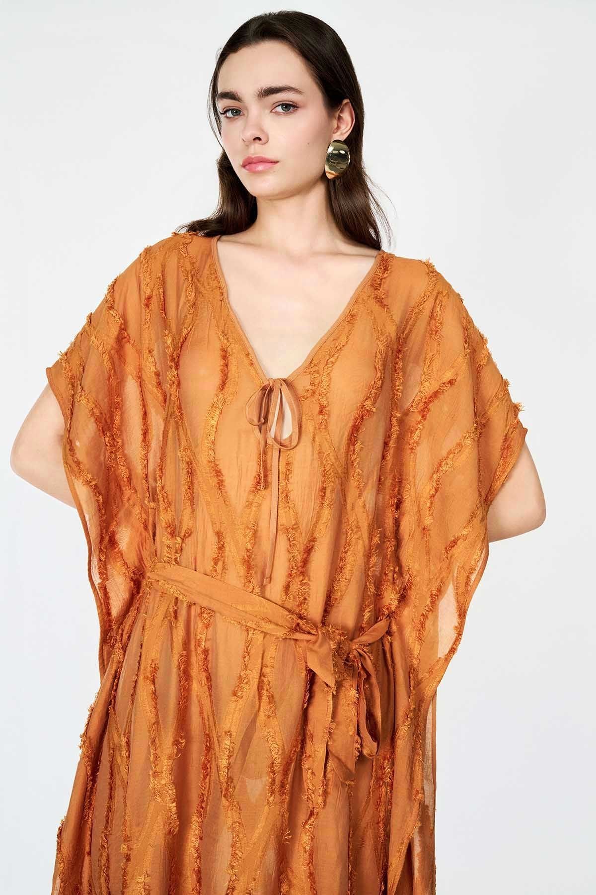 Tarçın Jakarlı Elbise