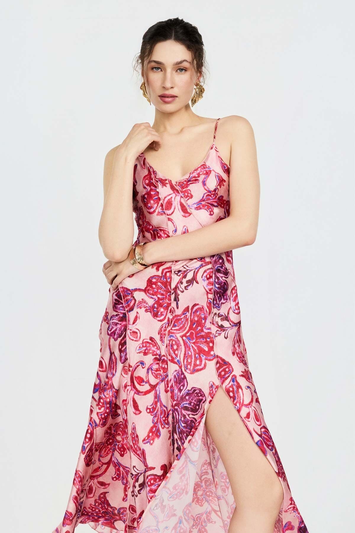 Fırfır Detaylı Desenli Şifon Elbise